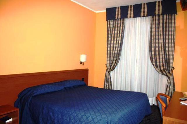 Hotel Tre Denti Cantalupa Екстериор снимка
